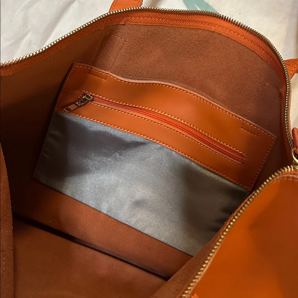 Large Orange Leather Tote - Picture 5 of 6